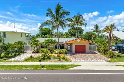 970 S Orlando Avenue, House other with 3 bedrooms, 2 bathrooms and null parking in Cocoa Beach FL | Image 3