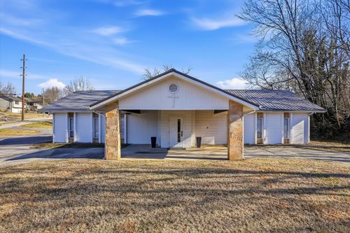 1910 Cherokee Dr, Morristown, TN, 37814-3532 | Card Image