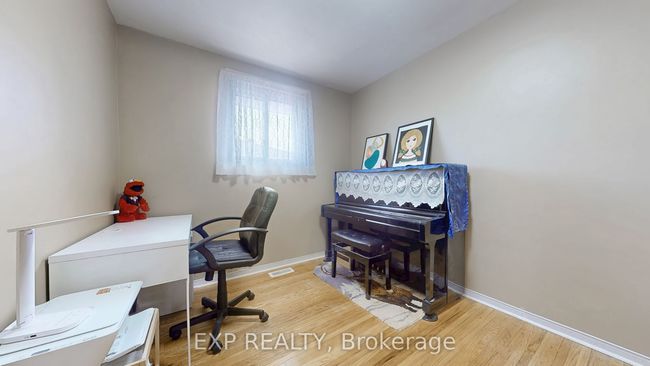 769 Olive Ave, House other with 4 bedrooms, 1 bathrooms and 4 parking in Oshawa ON | Image 21