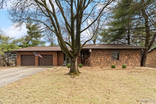 2 Morgan Lake Dr, Millstadt, IL, 62260-1757 | Card Image