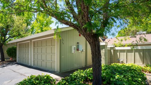 1824 Arroyo Sierra Ct, Santa Rosa, CA, 95405-7703 | Card Image