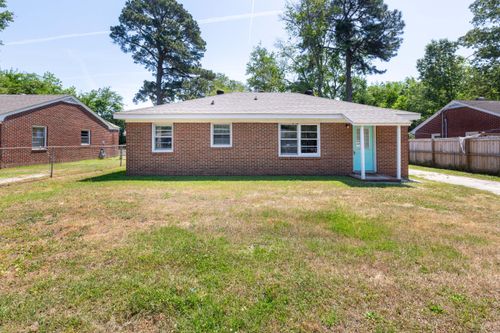 2313 Eagle Dr, North Charleston, SC, 29406-4736 | Card Image