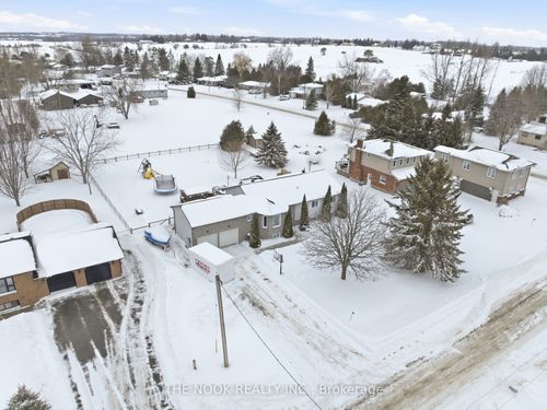 6 Sparrow Court, Kawartha Lakes, ON, K0M2C0 | Card Image