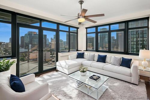 709-1551 4th Ave, San Diego, CA, 92101-6934 | Card Image