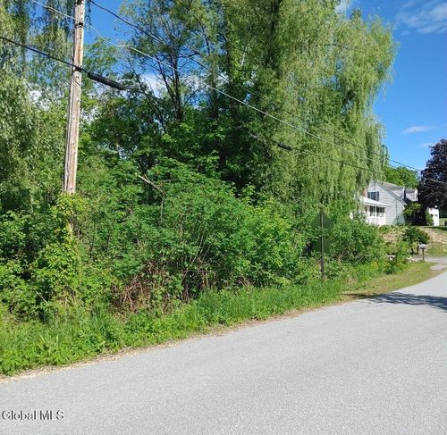 L2 Grace Ave, Ticonderoga, NY, 12883 | Card Image
