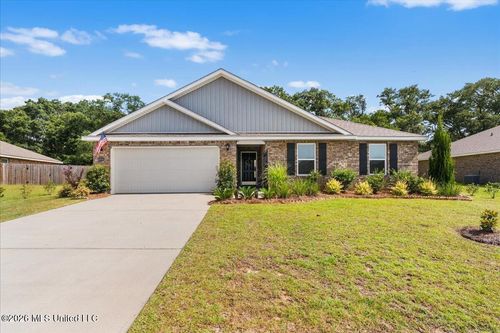 18042 Big Leaf Dr, Gulfport, MS, 39503-8497 | Card Image