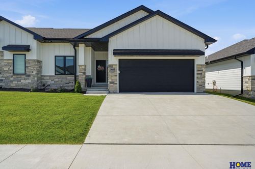 6843 Weigel Bay, Lincoln, NE, 68516-9554 | Card Image