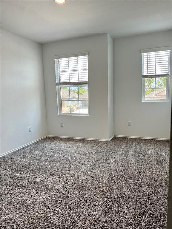 Residential Lease in Kyle 5