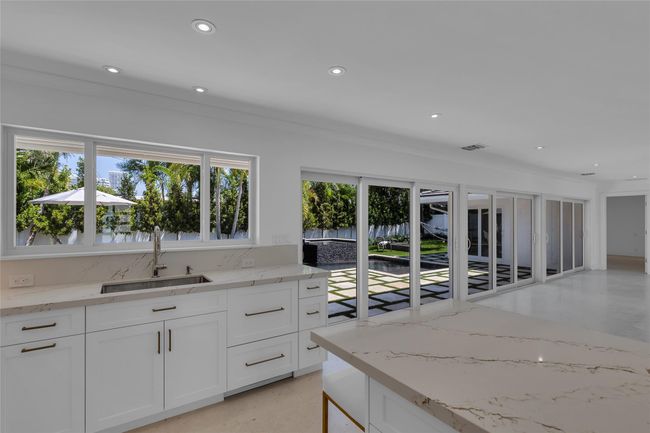 2008 Admirals Way, House other with 3 bedrooms, 3 bathrooms and null parking in Fort Lauderdale FL | Image 47