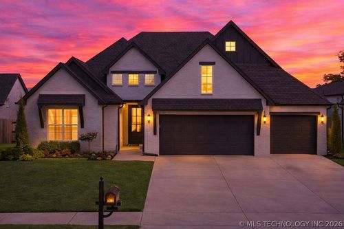 2957 E 146th St S, Bixby, OK, 74008-8078 | Card Image