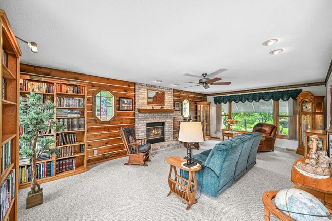 W210N16571 Glencoe Lane, House other with 3 bedrooms, 2 bathrooms and null parking in Jackson WI | Image 7