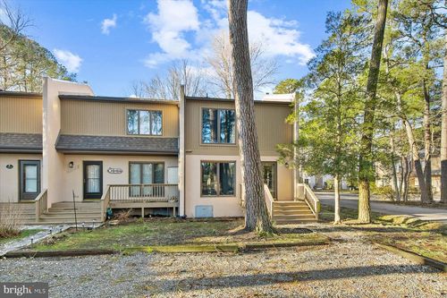 756D Salt Pond Rd, BETHANY BEACH, DE, 19930-3909 | Card Image
