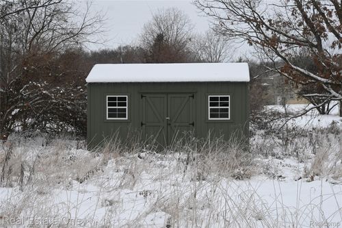 0000 Roberts Dr, Munith, MI, 49259 | Card Image