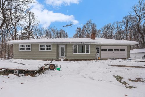 47404 Red Arrow Hwy, Lawrence, MI, 49064-9711 | Card Image