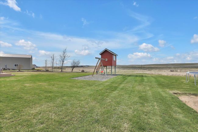 28222 Wild Rose Ln N, House other with 5 bedrooms, 3 bathrooms and null parking in Davenport WA | Image 38