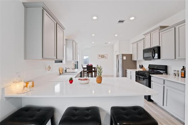 18471 Running Shadow Ct, House other with 4 bedrooms, 2 bathrooms and 2 parking in Hockley TX | Image 8