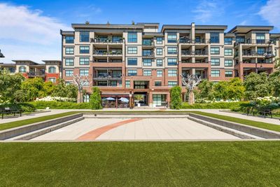 614 - 22633 Selkirk Ave, Condo with 2 bedrooms, 2 bathrooms and 2 parking in Maple Ridge BC | Image 2