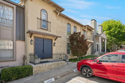 2003-15915 Archwood Lane, Dallas, TX, 75248 | Card Image