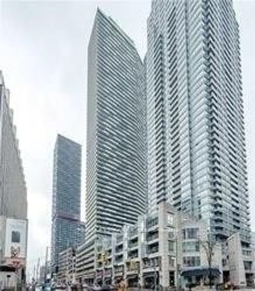 3104-2221 Yonge St, Toronto, ON, M4S0B8 | Card Image