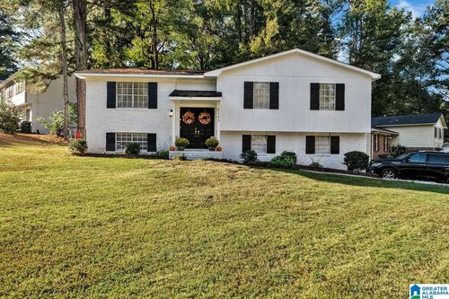 5243 Paramont Dr, IRONDALE, AL, 35210-2829 | Card Image