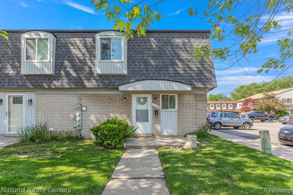 Dupage Blvd, Taylor, MI 48180