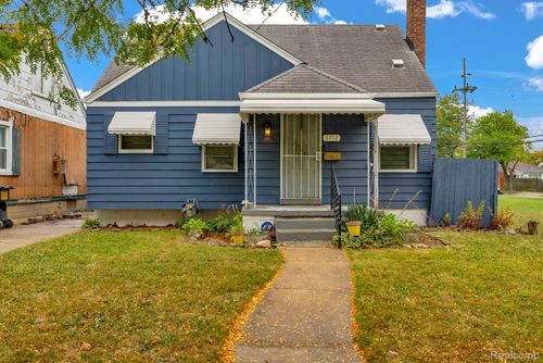 6712 Artesian St, Detroit, MI, 48228-3413 | Card Image