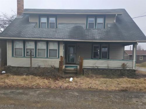 269 Paris Ave Se, Paris, OH, 44669-9648 | Card Image