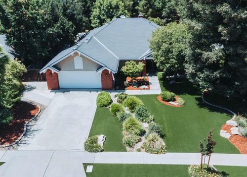 434 E Cole Ave, Fresno, CA, 93720-1741 | Card Image