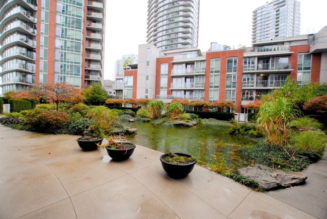 606 - 618 Abbott Street, Condo with 1 bedrooms, 1 bathrooms and null parking in Vancouver BC | Image 11