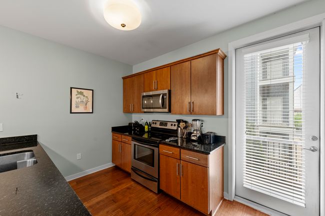 APT-105 - 380 N Island Dr, Condo with 2 bedrooms, 2 bathrooms and null parking in Memphis TN | Image 12