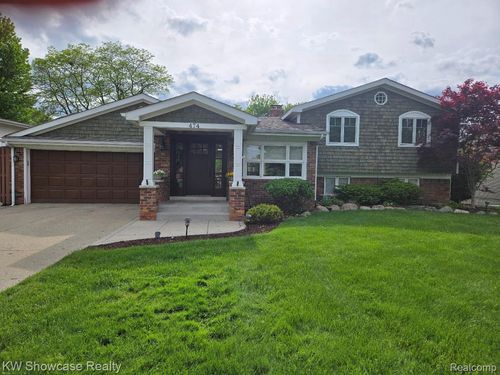 474 Beverly Island Dr, Waterford, MI, 48328-3602 | Card Image