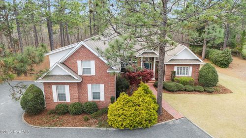 46-46 Abbottsford Dr, Pinehurst, NC, 28374-9756 | Card Image
