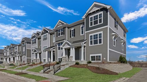 2168 Glacier St, Mundelein, IL, 60060-2179 | Card Image