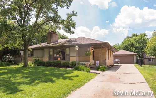 1857 Hutchinson Ave Se, Grand Rapids, MI, 49506-4612 | Card Image