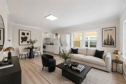 201203-323 W 4th, Long Beach, CA, 90802 | Card Image