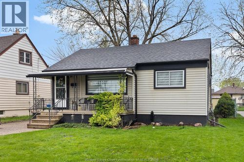 1385 Rossini Blvd, Windsor, ON, N8Y2Z6 | Card Image
