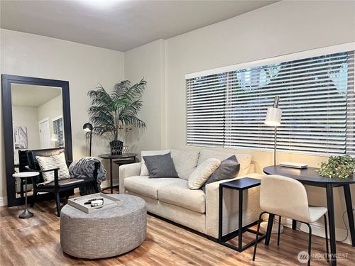 24-250 Tucker Ave, Friday Harbor, WA, 98250-7800 | Card Image