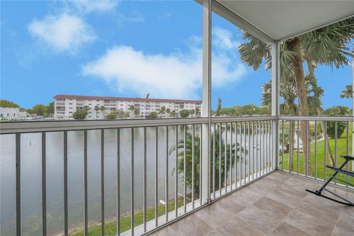 211-4751 Nw 21st St, Lauderhill, FL, 33313-3504 | Card Image