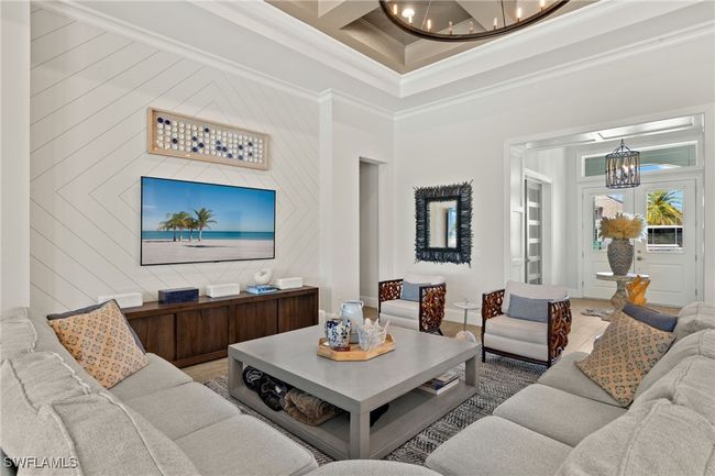 6348 Lyford Isle Dr, House other with 3 bedrooms, 5 bathrooms and null parking in Naples FL | Image 9