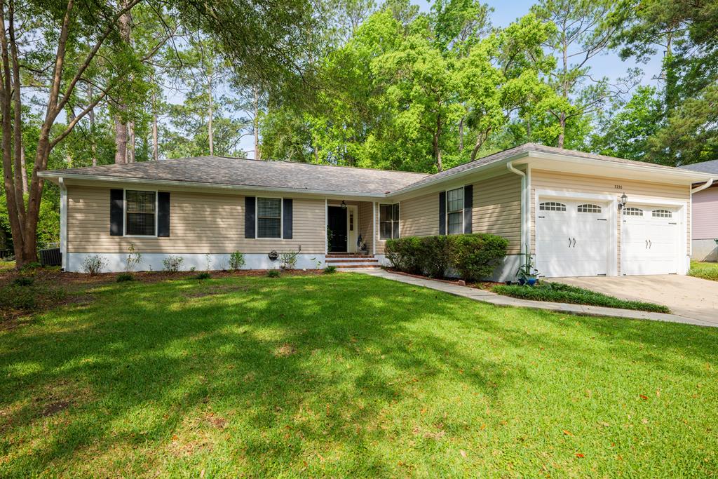 Sherwood Dr, Valdosta, GA 31602