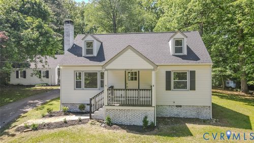 9812 S Wagstaff Cir, North Chesterfield, VA, 23236-3816 | Card Image
