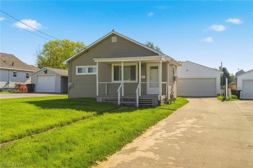 643 Stevenson Ave, Akron, OH, 44312-3359 | Card Image