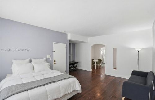 apt-7-736 12th St, Miami Beach, FL, 33139-4536 | Card Image