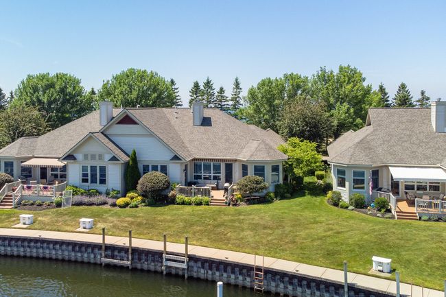 8_Harbor_Point_Ln-78 | Image 54