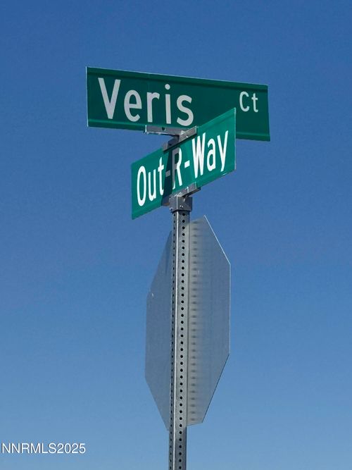 3-335 Veris Court, Gardnerville, NV, 89410 | Card Image