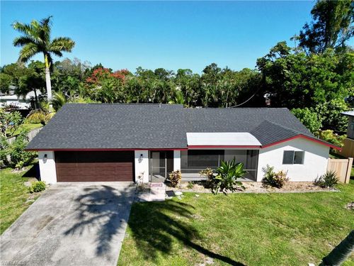 2461 Woodland Cir, Fort Myers, FL, 33907-5814 | Card Image