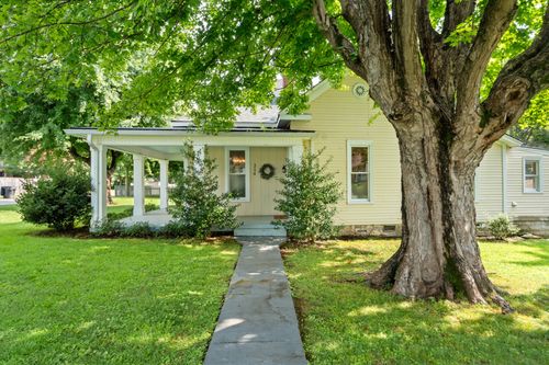 214 2nd Ave, Columbia, TN, 38401-2908 | Card Image