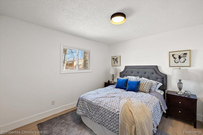 20-20850 Glen Lodge -20.jpg | Image 11