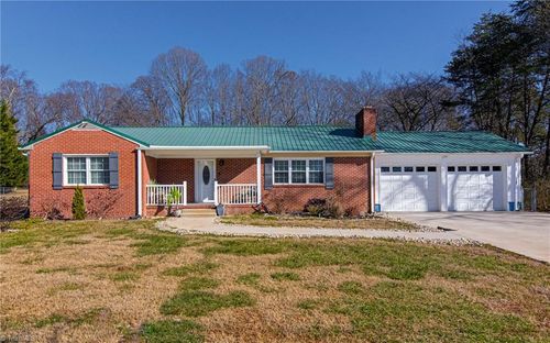 9281 Weigh Station Rd, Rural Hall, NC, 27045-9408 | Card Image