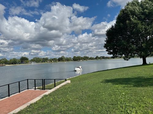 apt-3e-825 Pearson St, Des Plaines, IL, 60016-6492 | Card Image